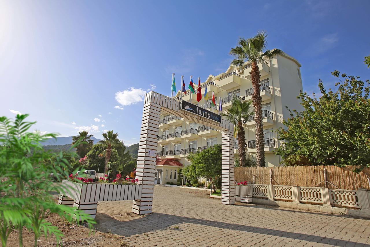 Twins Hotel Kiris Екстер'єр фото